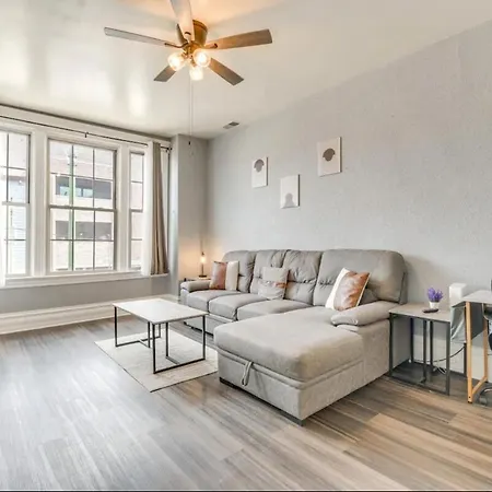 2Br 1Bonus2Bath Duplexofficesleeps6Freeparking Apartment